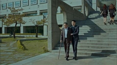 15 Episode
