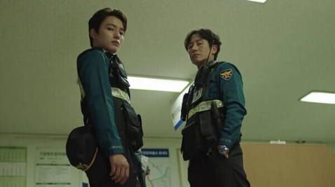 2 Episode