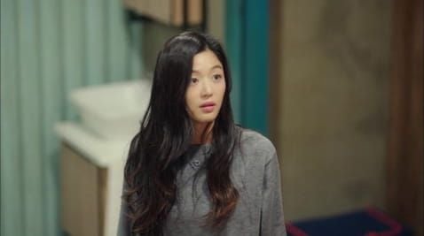 4 Episode