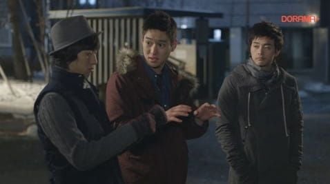 3 Episode