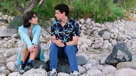 6 Episode
