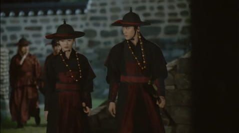 16 Episode