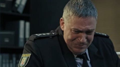 4 Episode