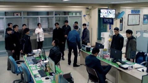 15 Episode