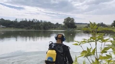 Diver.