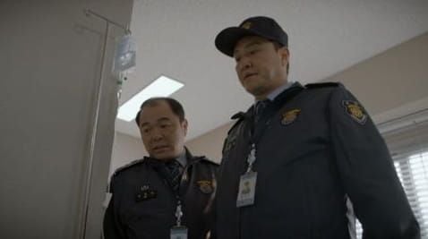 16 Episode