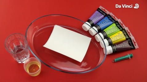 28. Create an Oil and Water Painting