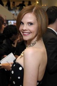 Kirsten Warren