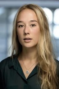 Alba August