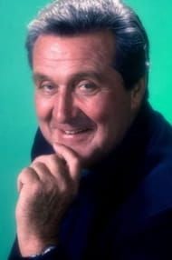 Patrick MacNee