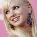 Анна Фэрис