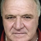 Стив Истин