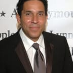 Oscar Nunez