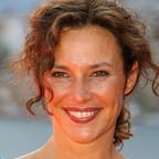 Valeria Cavalli