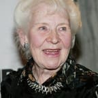 Ейлін Есселл