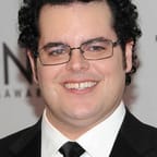 Josh Gad