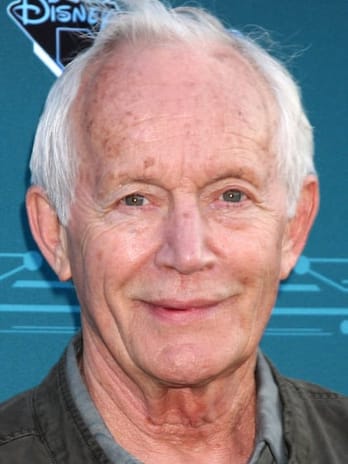 Lance Henriksen