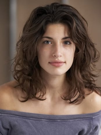 Tania Raymonde