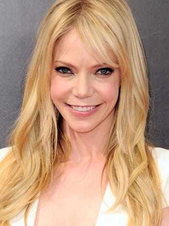Riki Lindhome