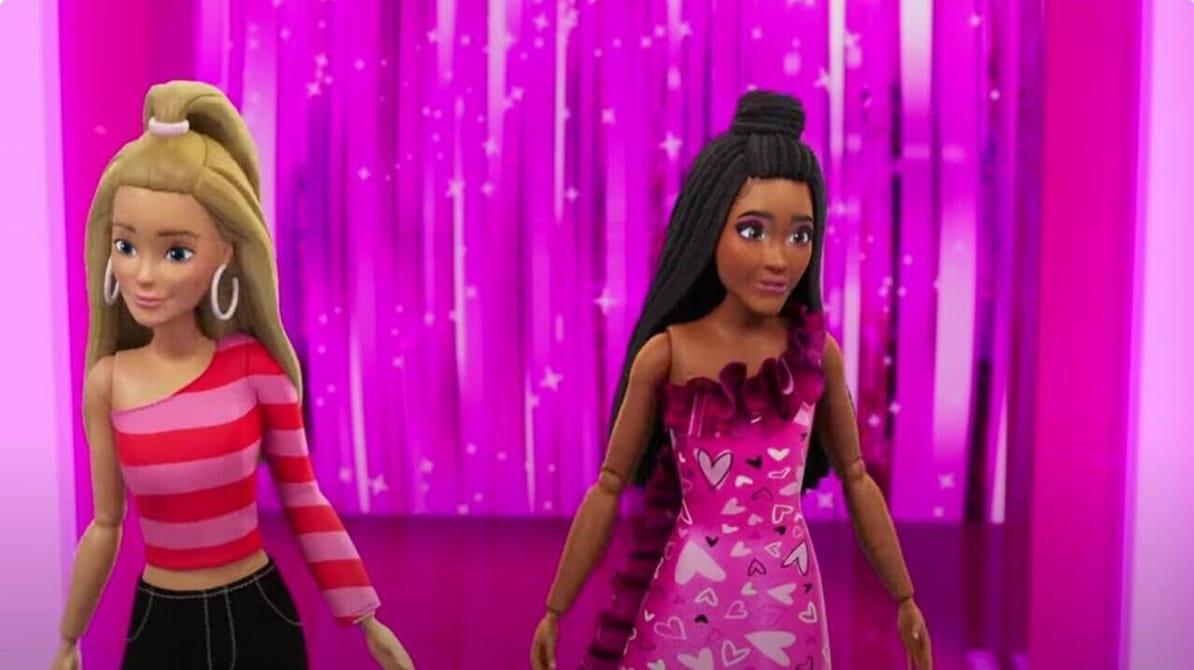 Barbie: Przygody lalek