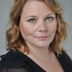 Joanna Scanlan