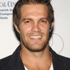 Geoff Stults