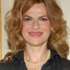 Sandra Bernhard