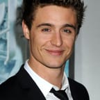 Max Irons