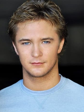 Michael Welch