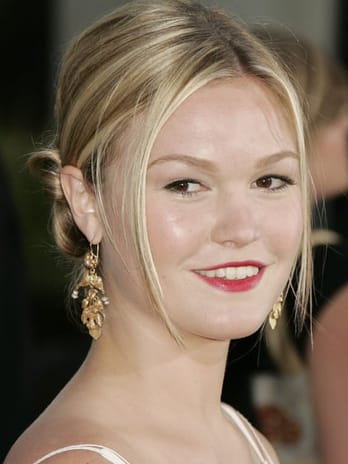 Julia Stiles