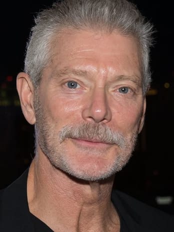 Stephen Lang