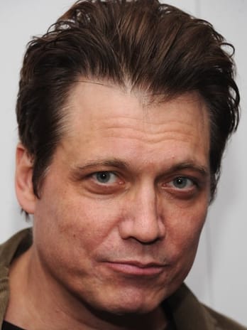 Holt McCallany