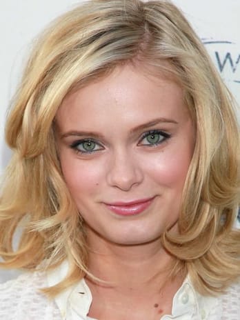 Sara Paxton