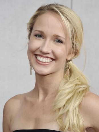 Anna Camp