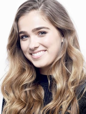 Haley Lu Richardson