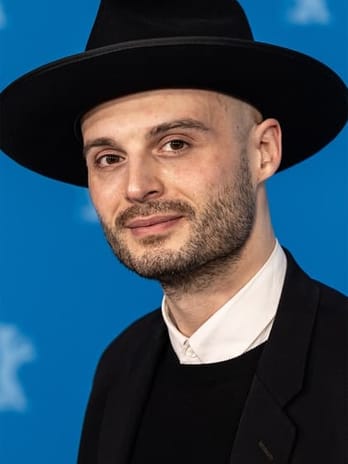 Tilman Singer