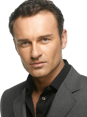Julian McMahon